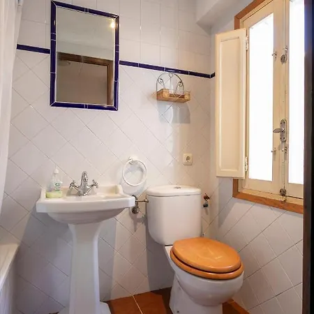 Casa Rural La Jara -fonda De Navarres- Navarres